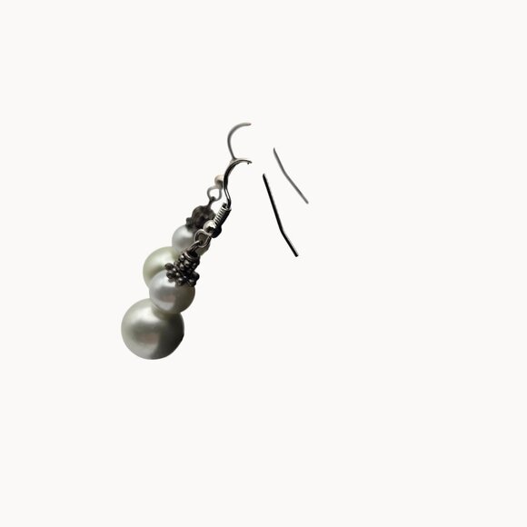 Elegant Classy Retro Party Glam Fairy Boho Faux Pearl Beaded Cap Earrings - Picture 3 of 8